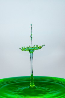 Tropfen querformat-6.jpg